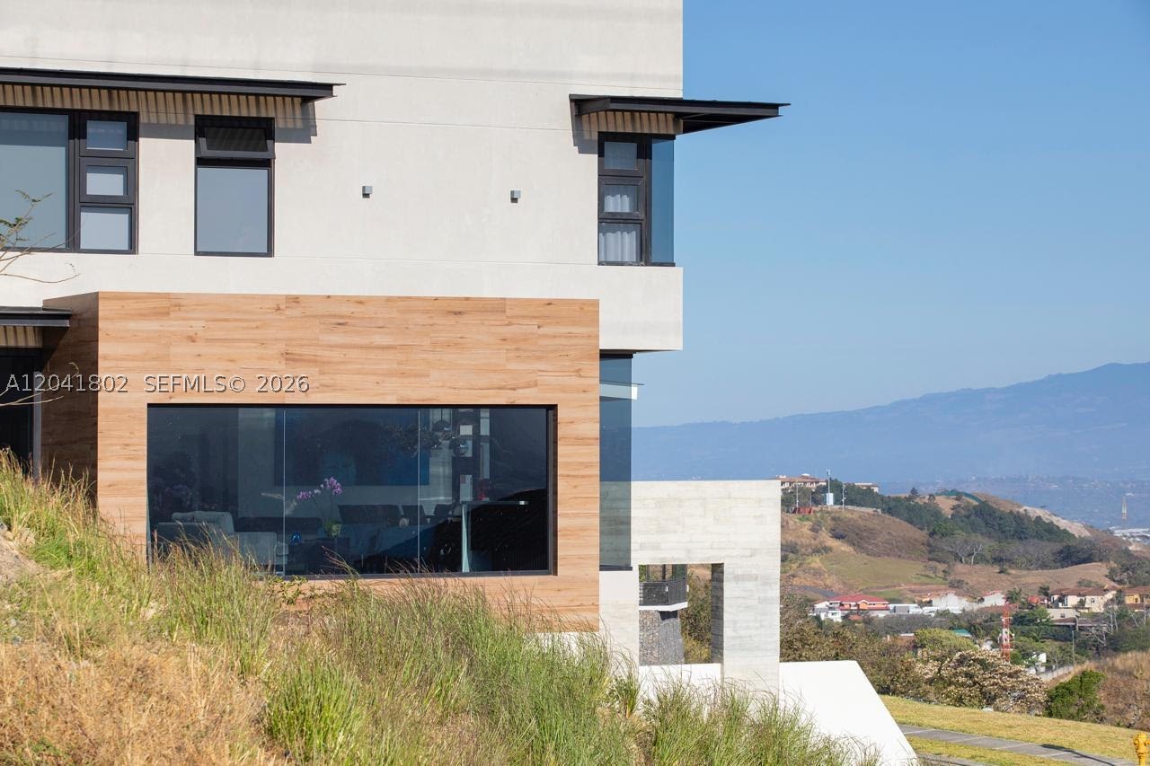 CERRO ALTO - Residential