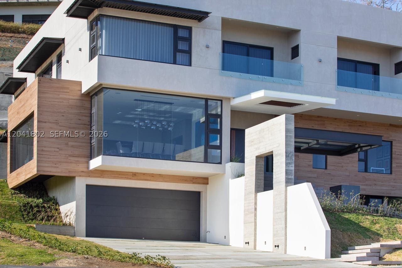 CERRO ALTO - Residential