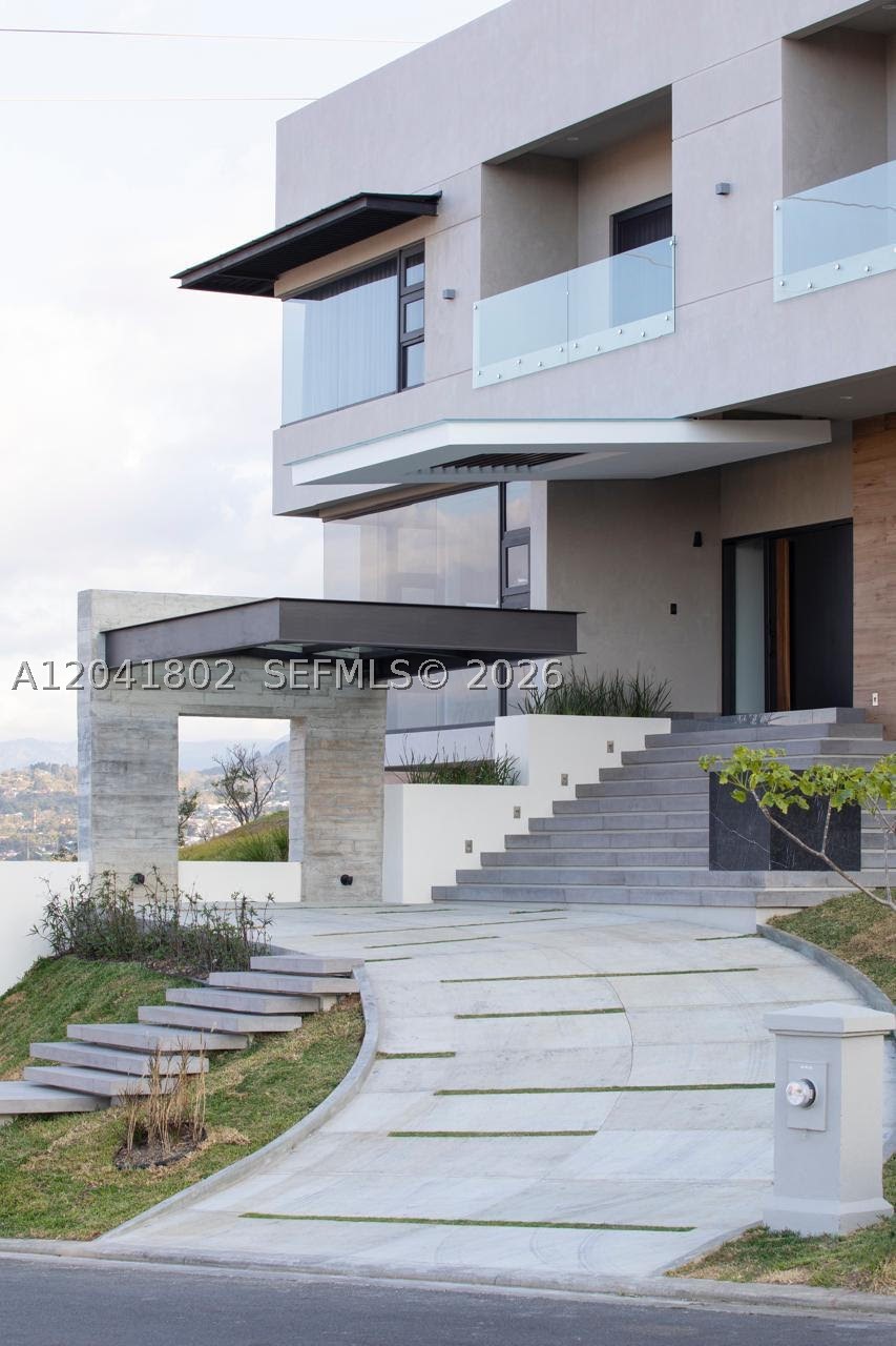 CERRO ALTO - Residential