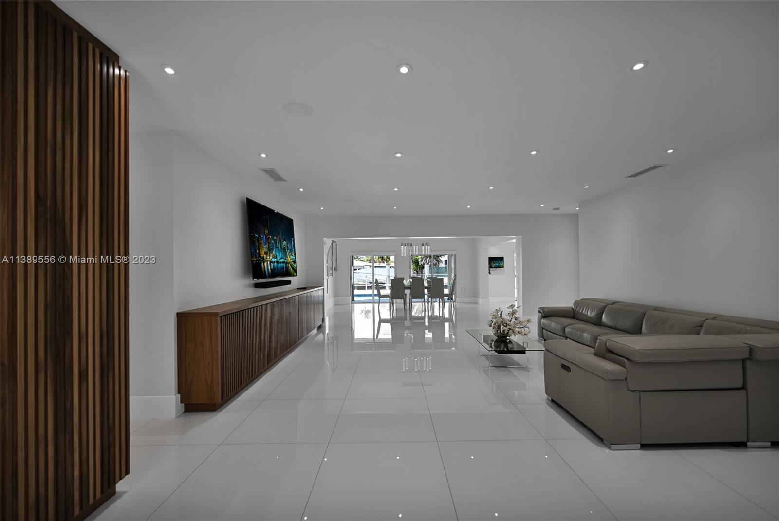SAN SOUCI ESTATES - Residential