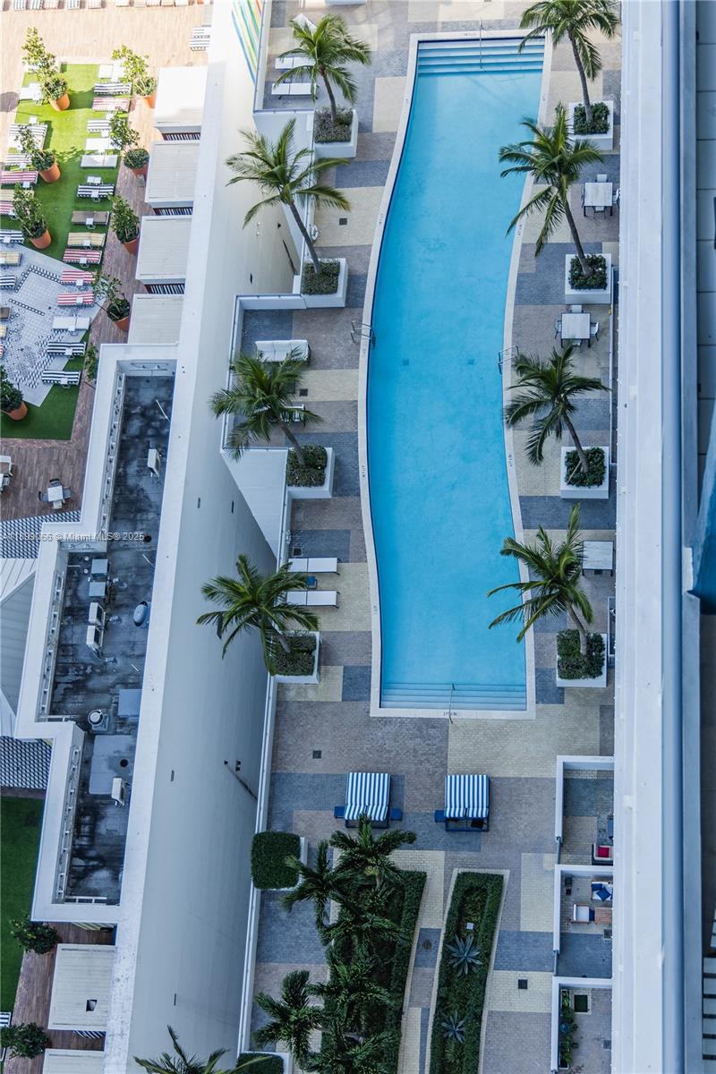 INFINITY AT BRICKELL COND - Residential Lease