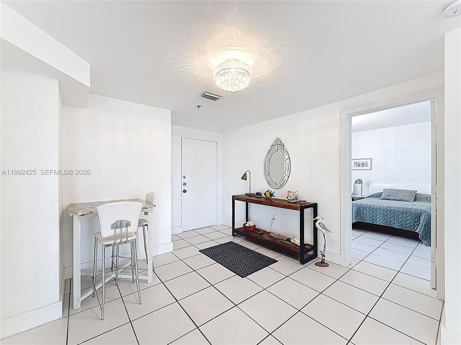MEDITERRANEAN CONDO - Residential