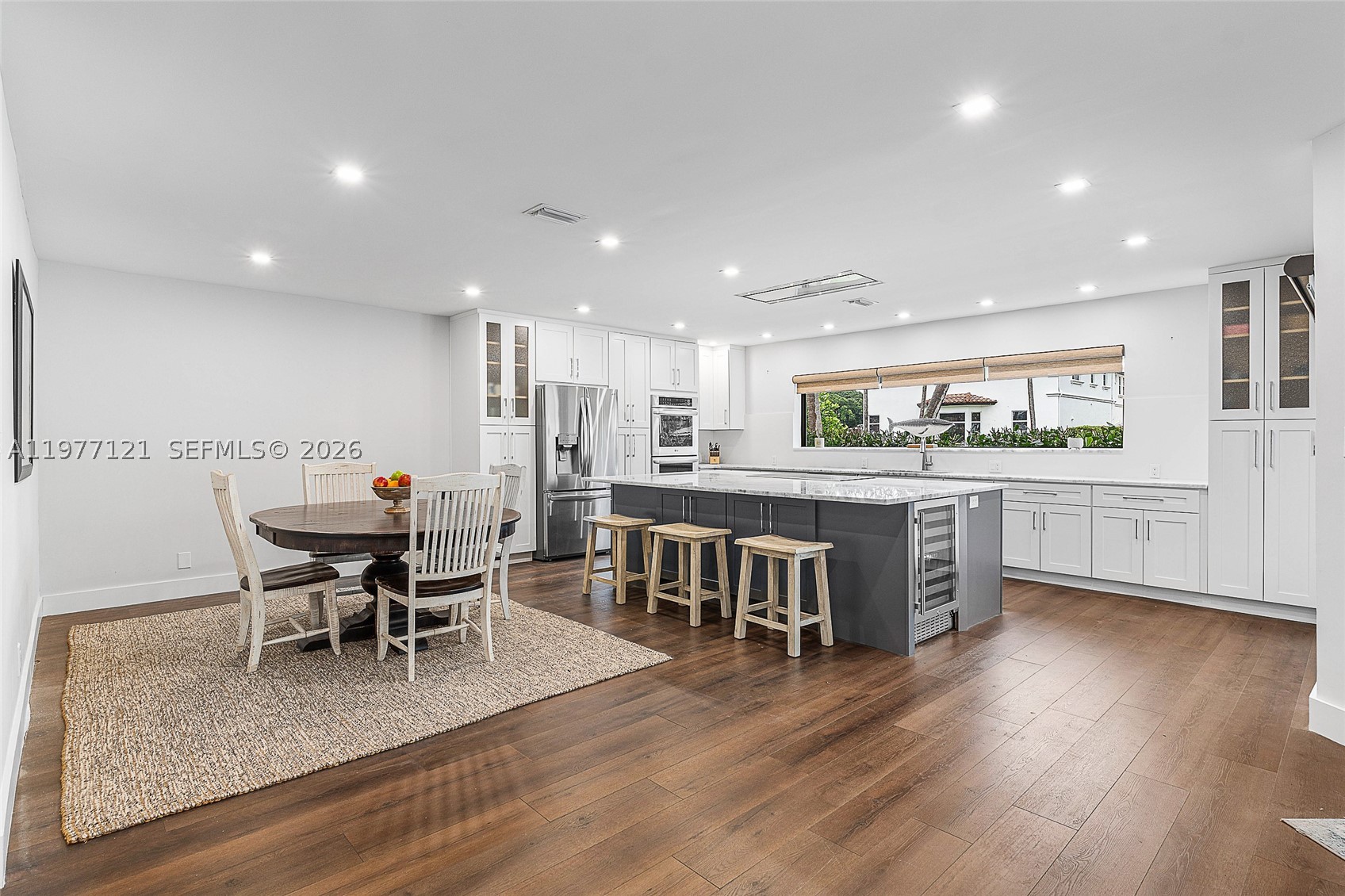 Country Club Isles - Residential