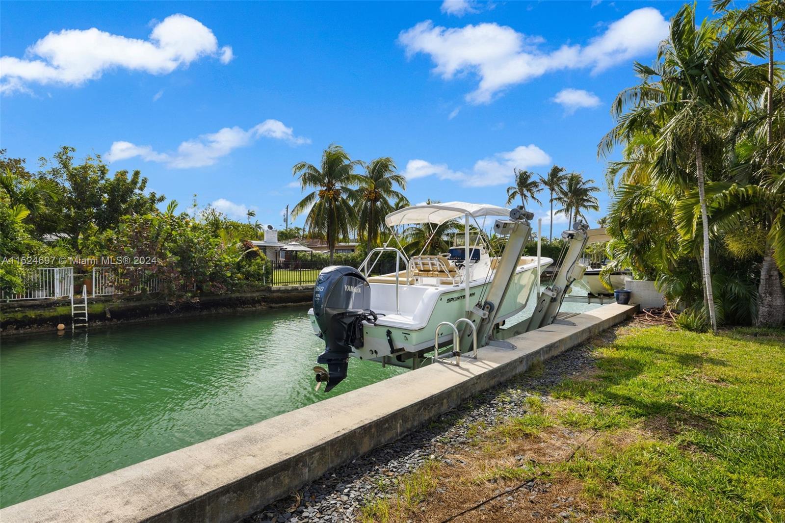 BISCAYNE POINT - Residential