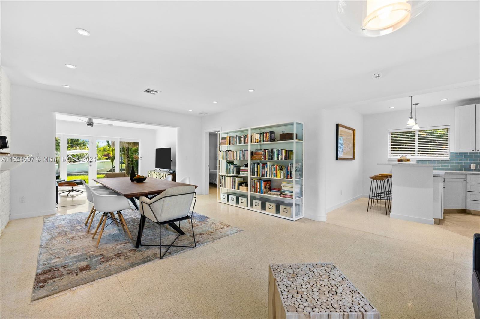 BISCAYNE POINT - Residential