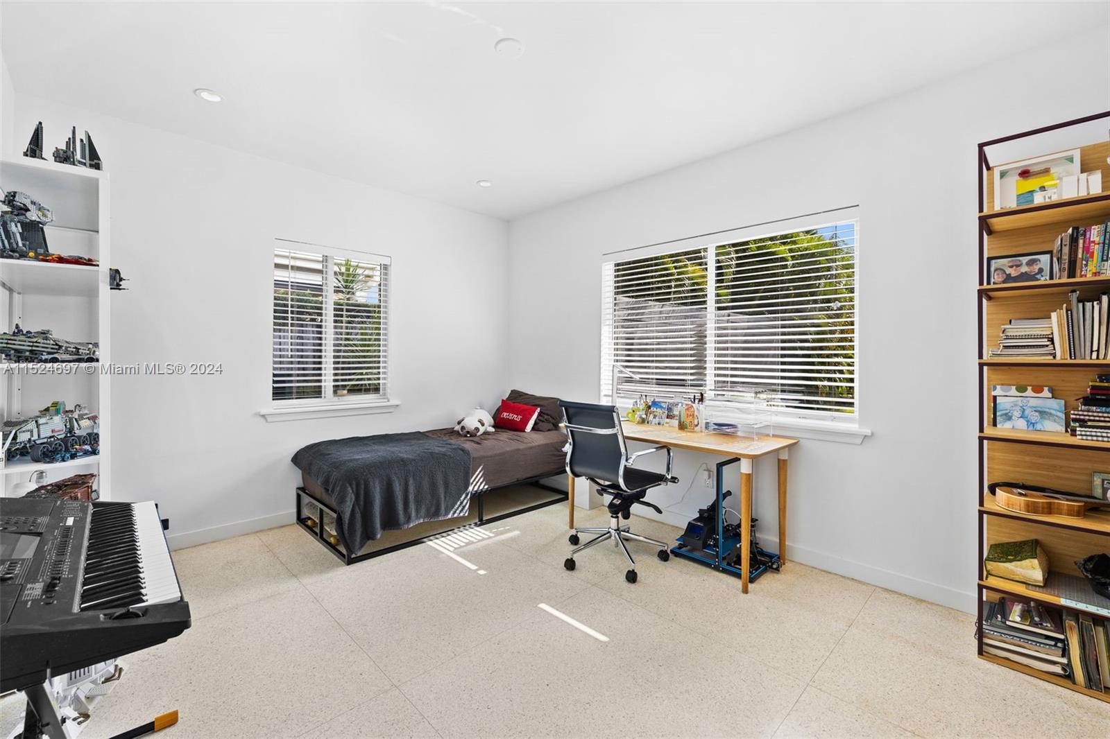 BISCAYNE POINT - Residential