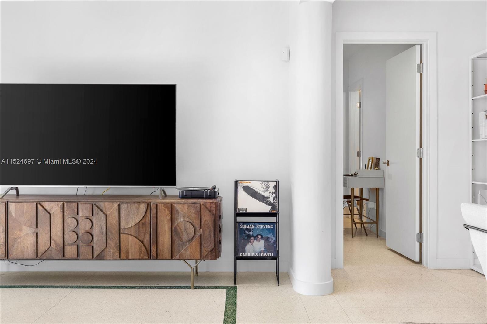 BISCAYNE POINT - Residential