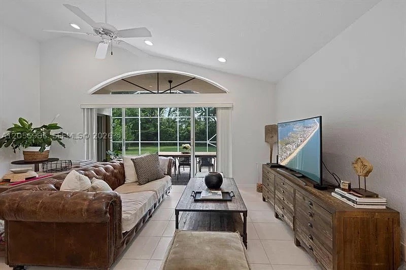 ISLES AT WELLINGTON 1 - Residential