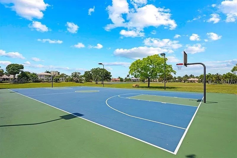 ISLES AT WELLINGTON 1 - Residential