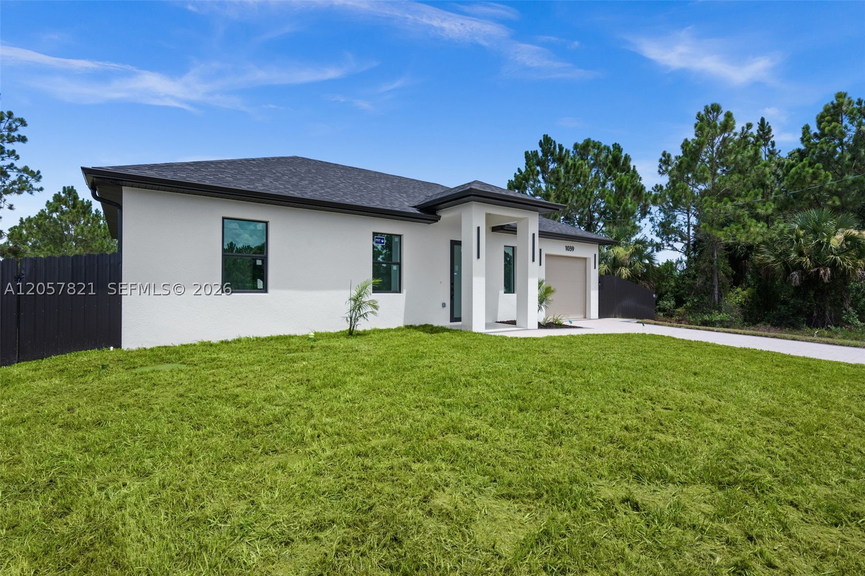 LEHIGH ACRES - Residential
