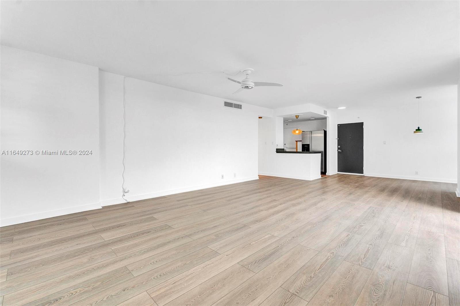 BAY PARK TOWERS CONDO - Residential Lease