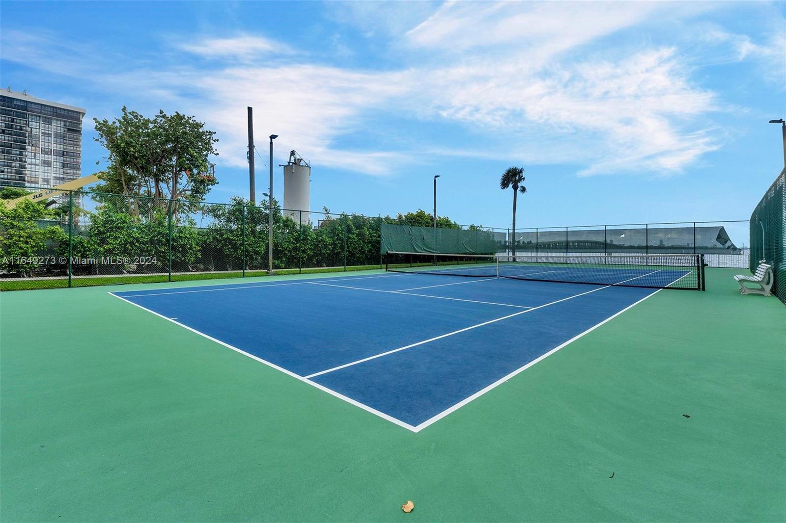 BAY PARK TOWERS CONDO - Residential Lease