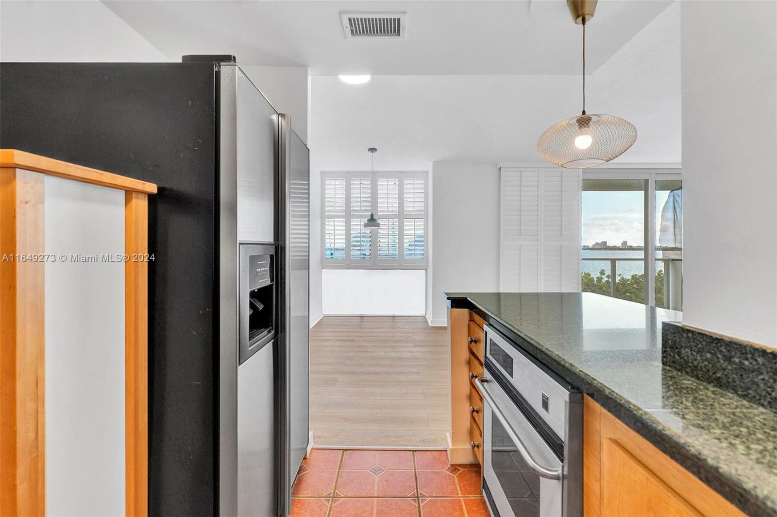 BAY PARK TOWERS CONDO - Residential Lease