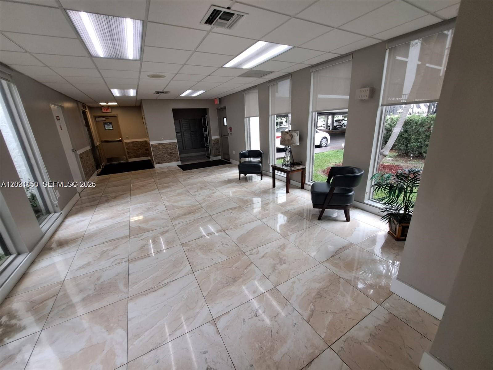 LE CARTIER CONDO - Residential