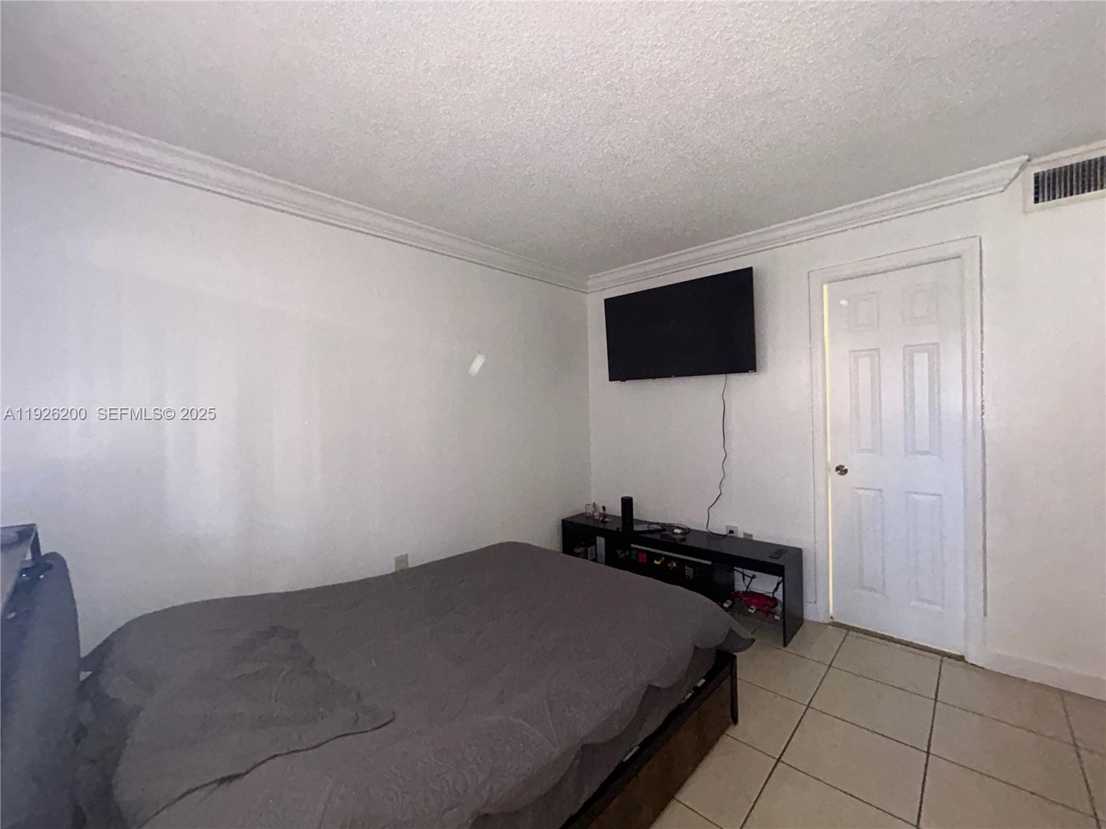 POINT SOUTH CONDO - Residential