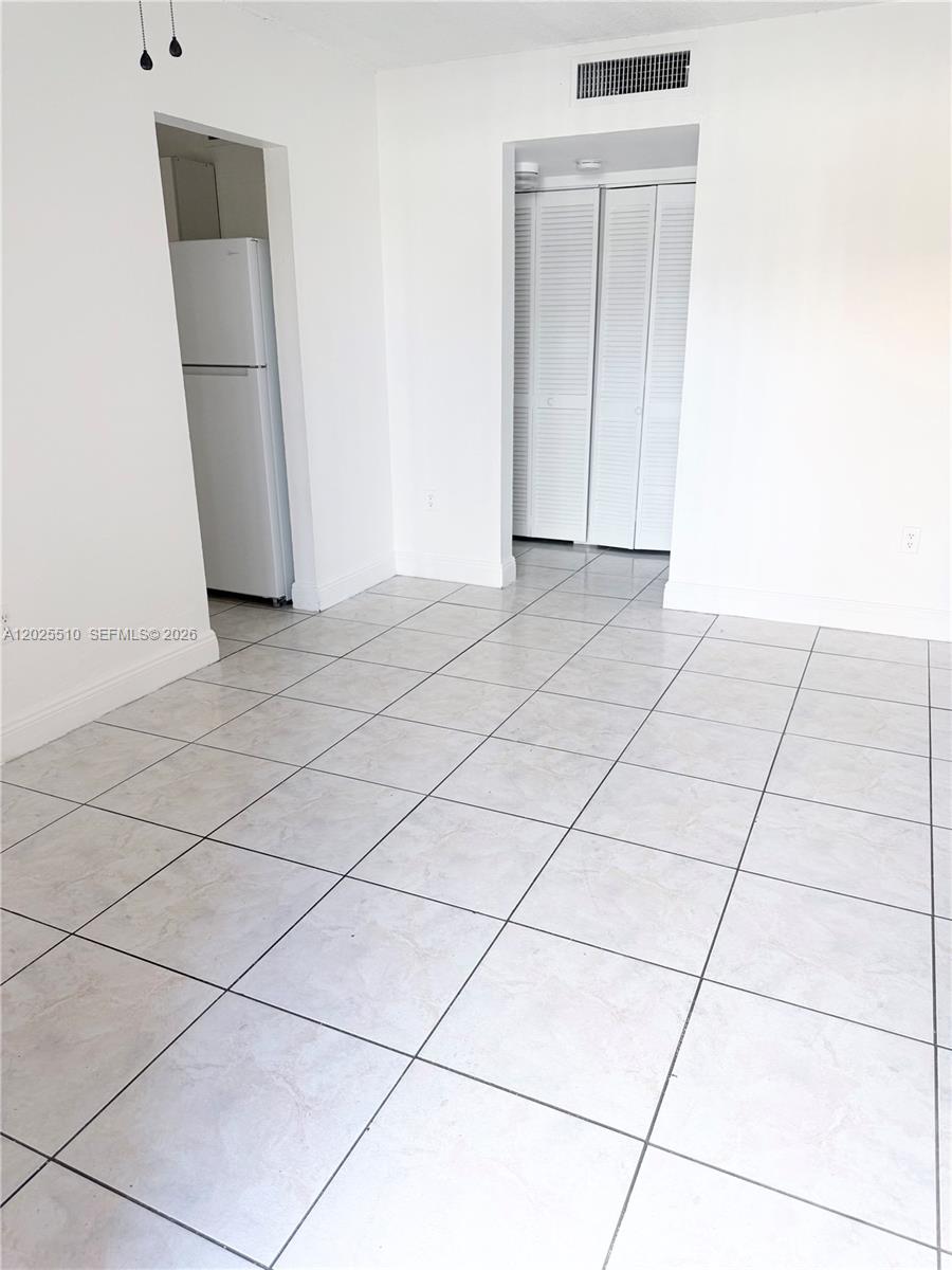 CLOVERLEAF GARDENS SEC TW - Residential Lease