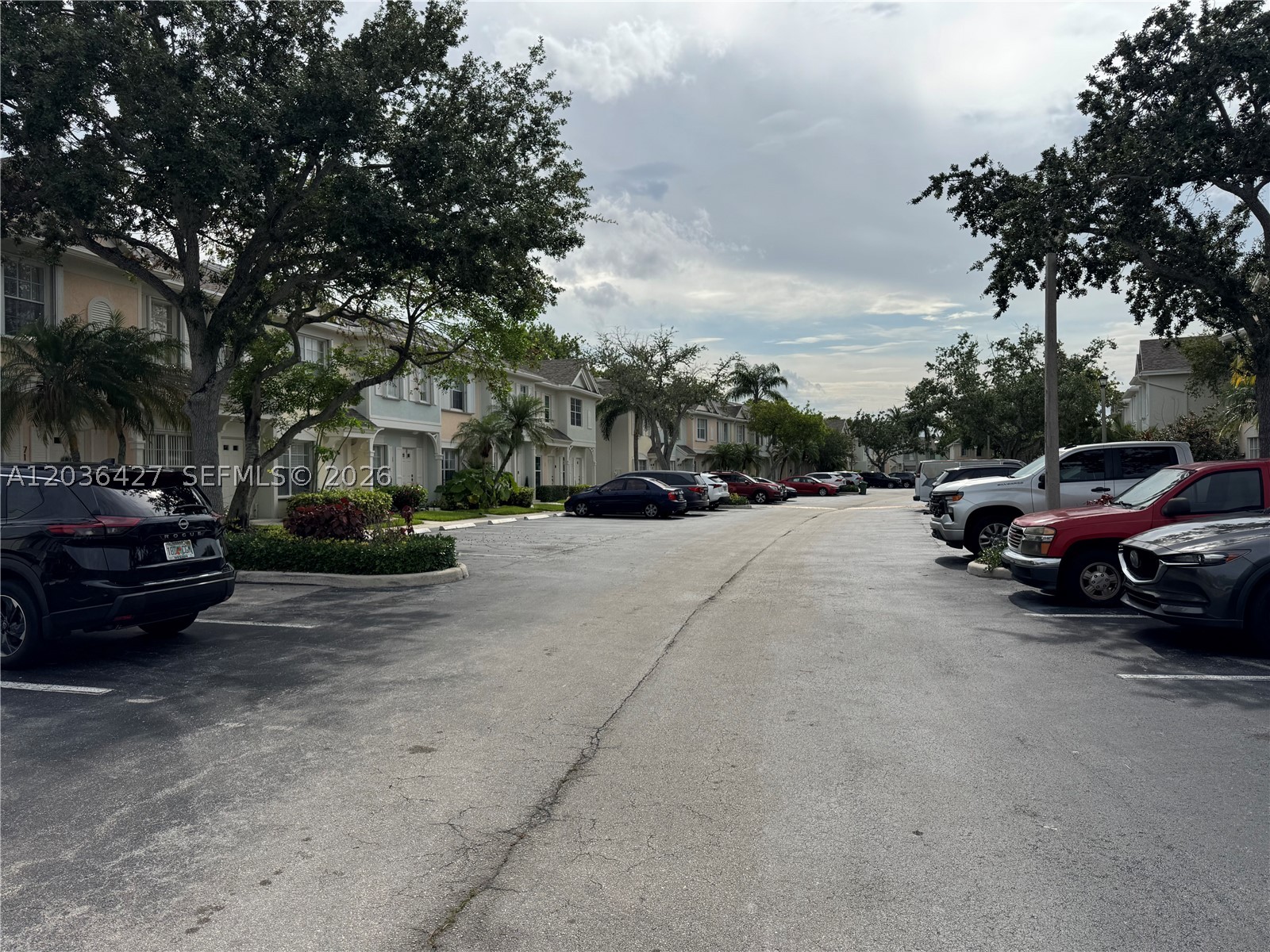 BONAVENTURE 82-43 B A POR - Residential Lease