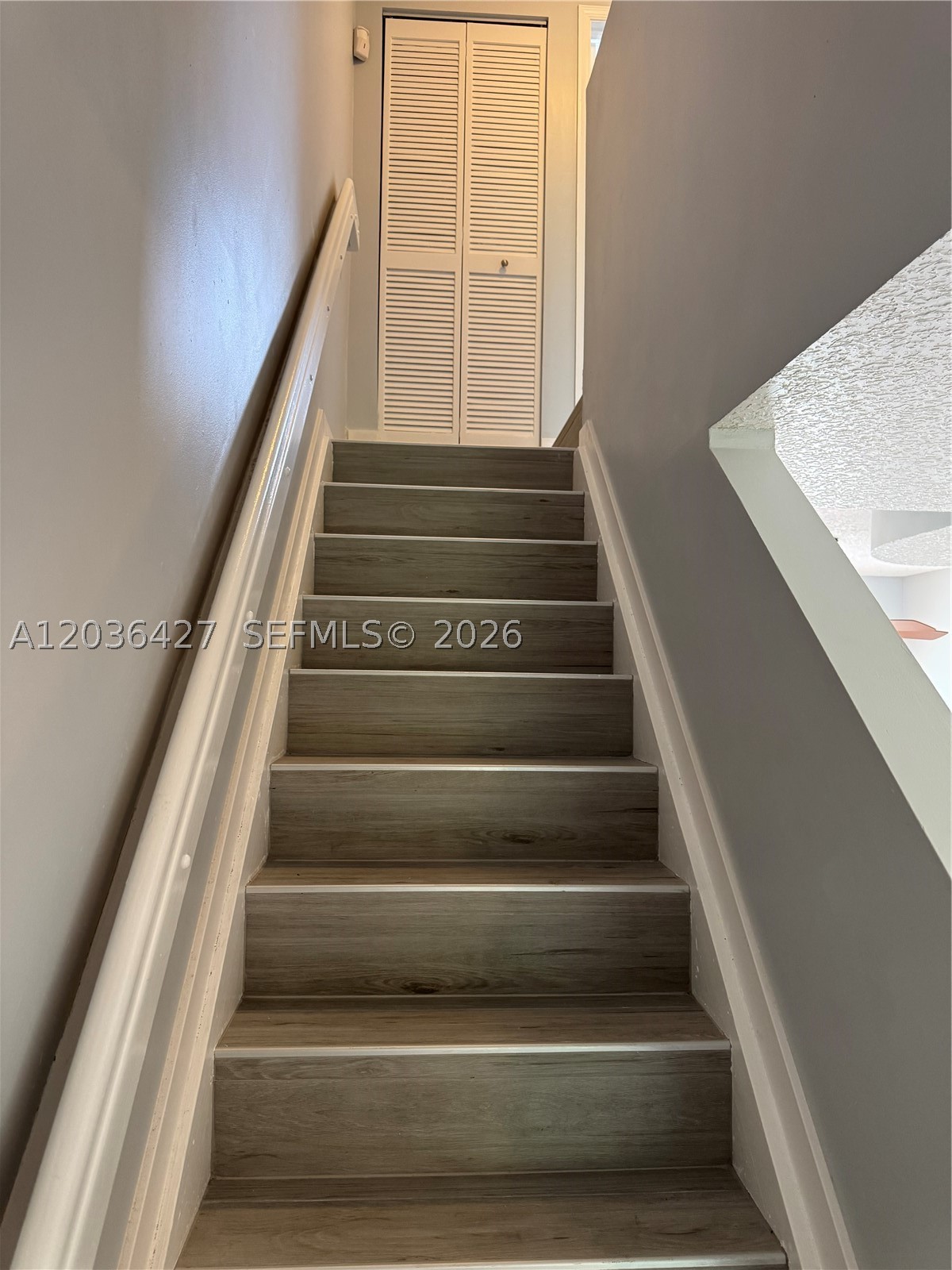 BONAVENTURE 82-43 B A POR - Residential Lease