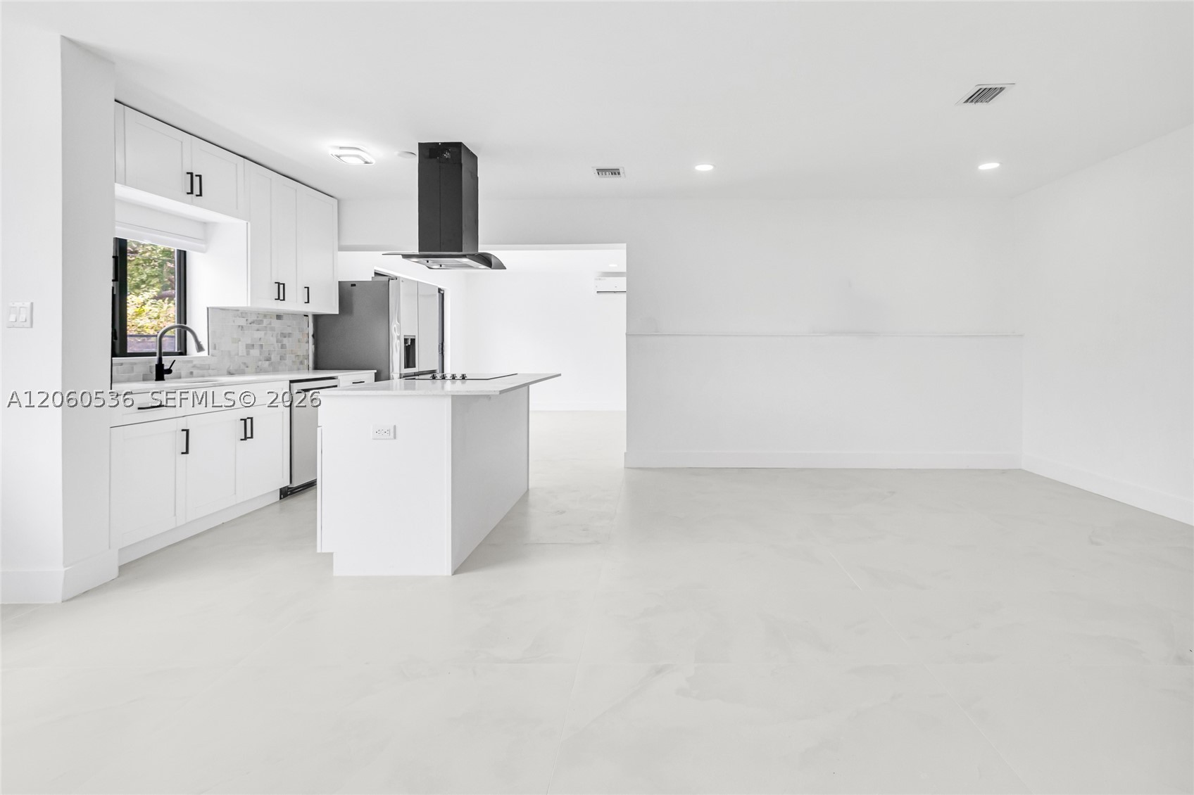 SIERRA 1ST ADDN - Residential