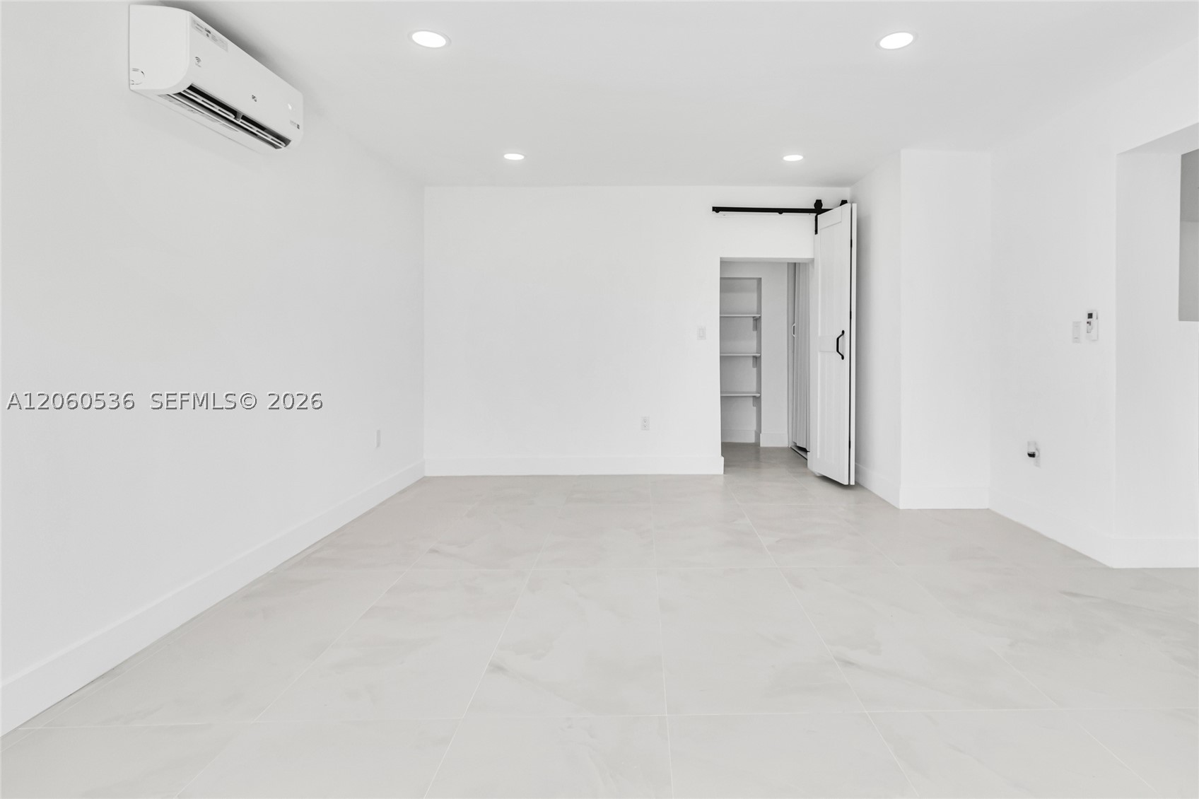 SIERRA 1ST ADDN - Residential