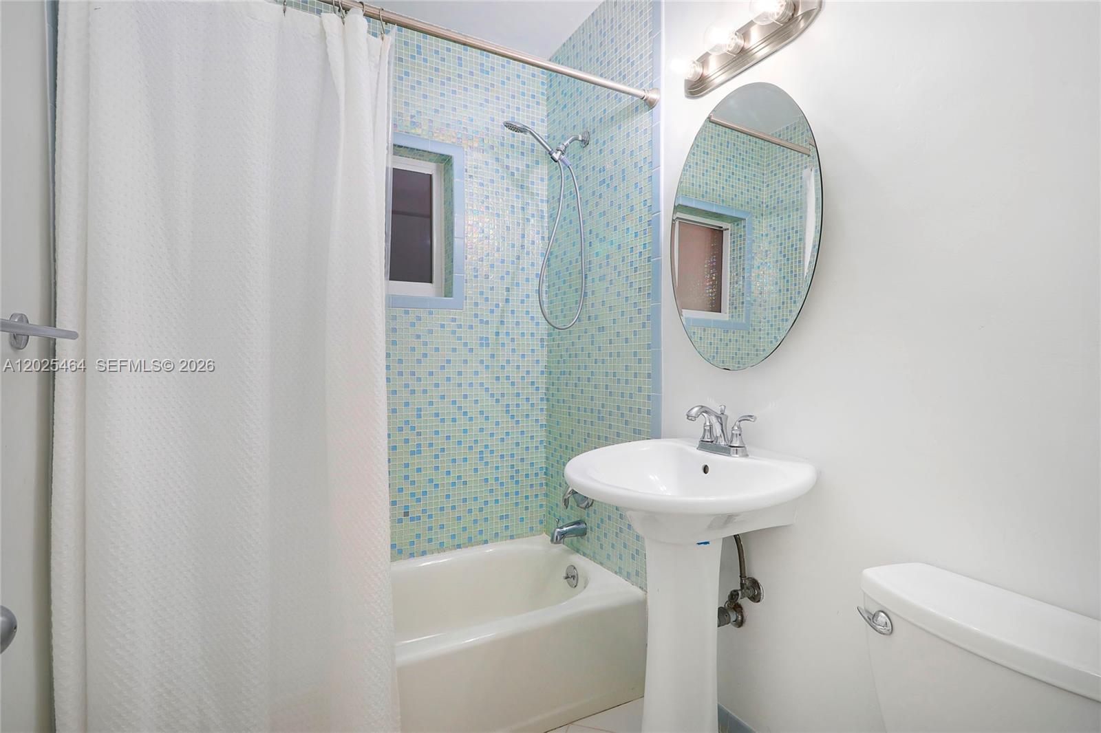 BILTMORE HEIGHTS A SUB - Residential Lease