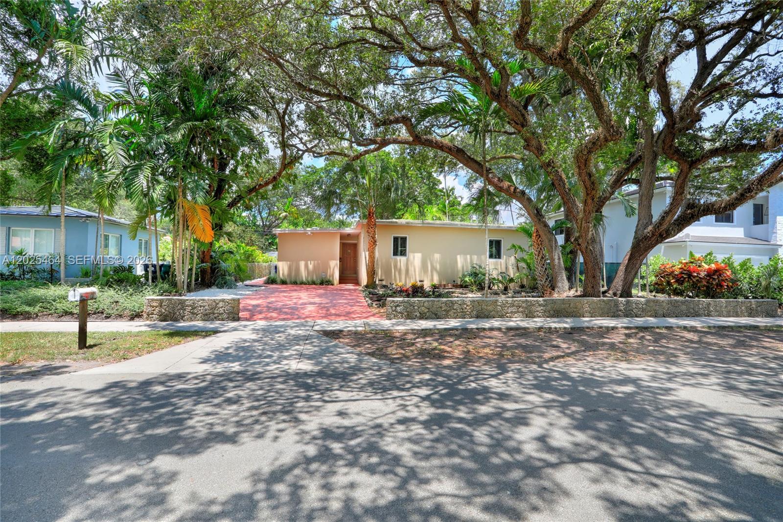 BILTMORE HEIGHTS A SUB - Residential Lease
