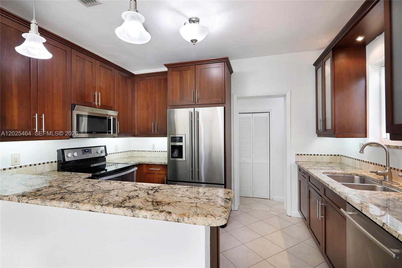 BILTMORE HEIGHTS A SUB - Residential Lease