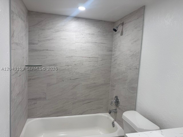 CORAL SPRINGS VILLAS COND - Residential