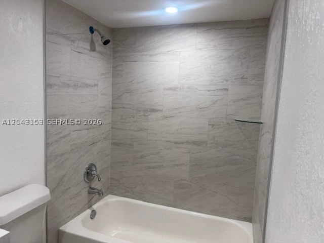 CORAL SPRINGS VILLAS COND - Residential