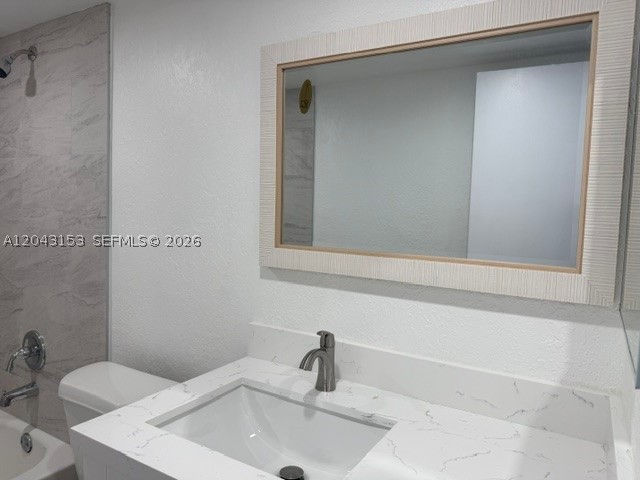 CORAL SPRINGS VILLAS COND - Residential