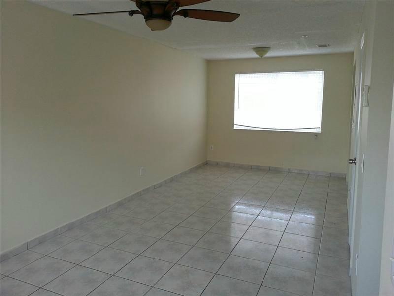 TAMARIND GROVE VILLAS CON - Residential Lease