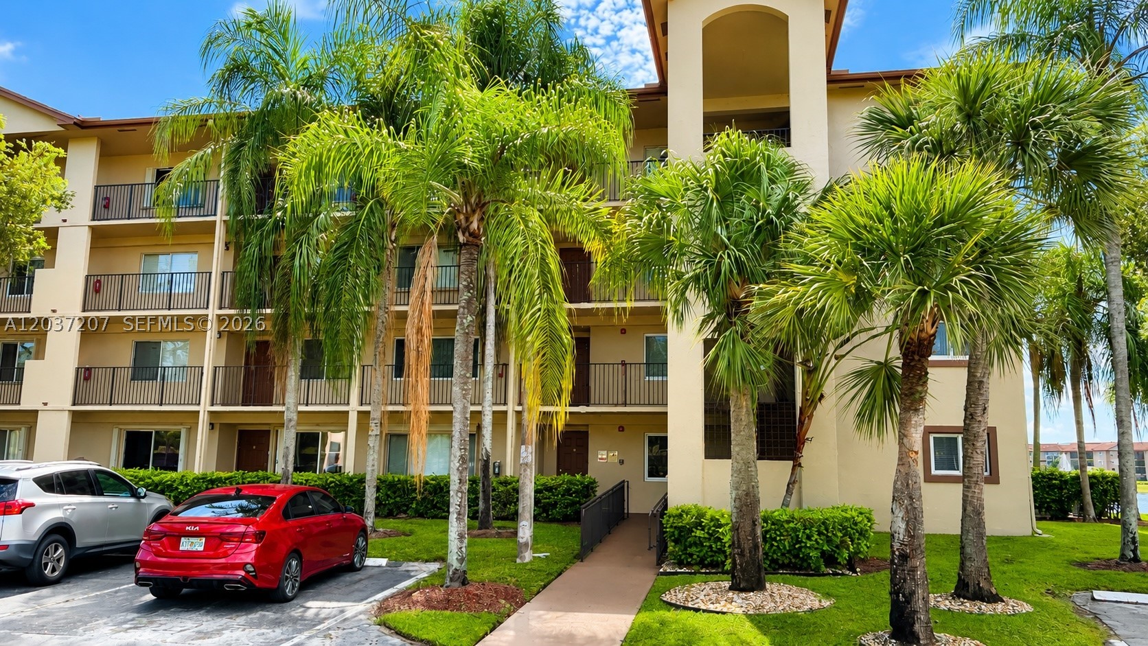 SUFFOLK AT CENTURY VILLAG - Residential