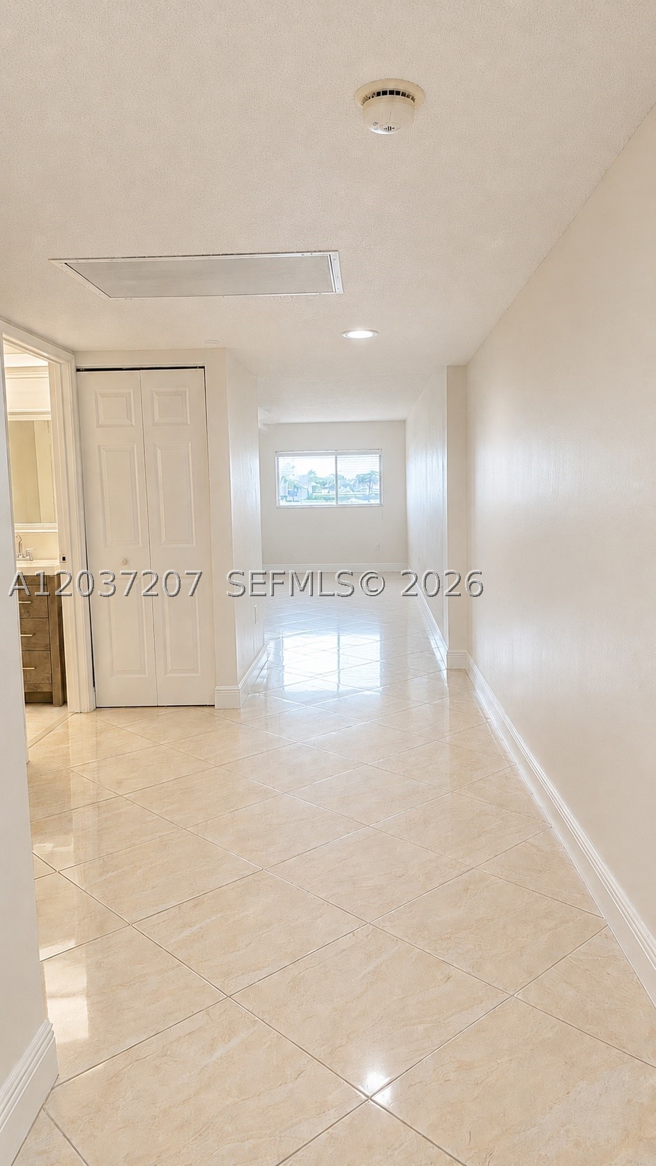 SUFFOLK AT CENTURY VILLAG - Residential