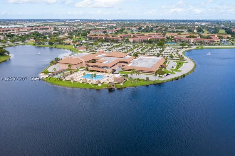 SUFFOLK AT CENTURY VILLAG - Residential