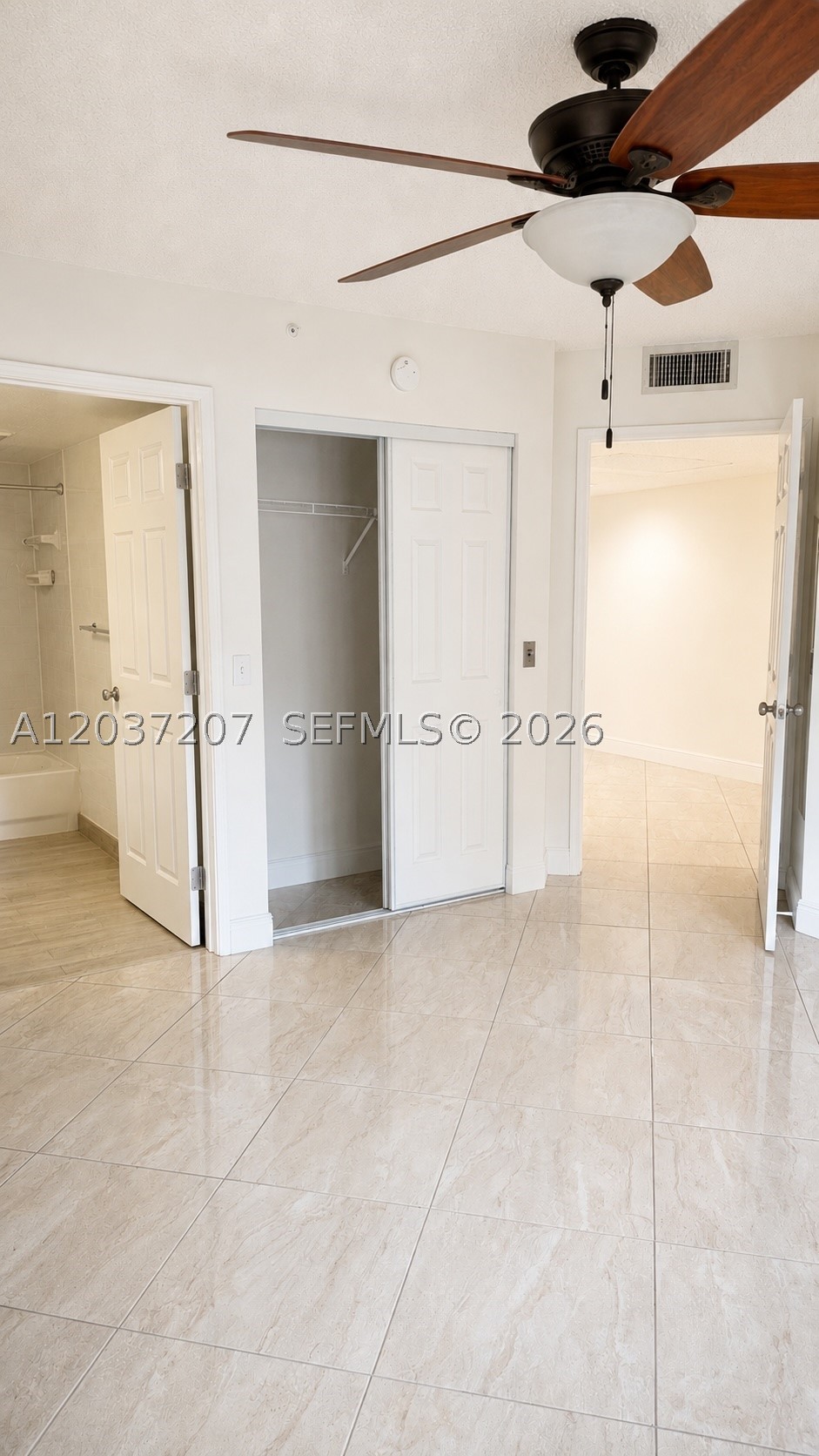 SUFFOLK AT CENTURY VILLAG - Residential