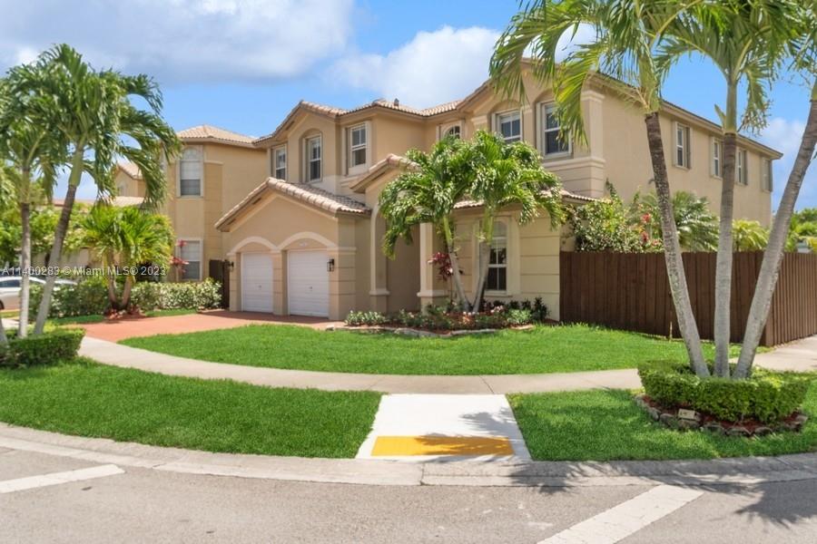 ¤ISLANDS AT DORAL 1ST ADDN - Residential