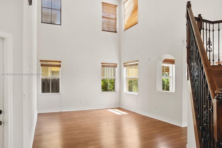 ¤ISLANDS AT DORAL 1ST ADDN - Residential