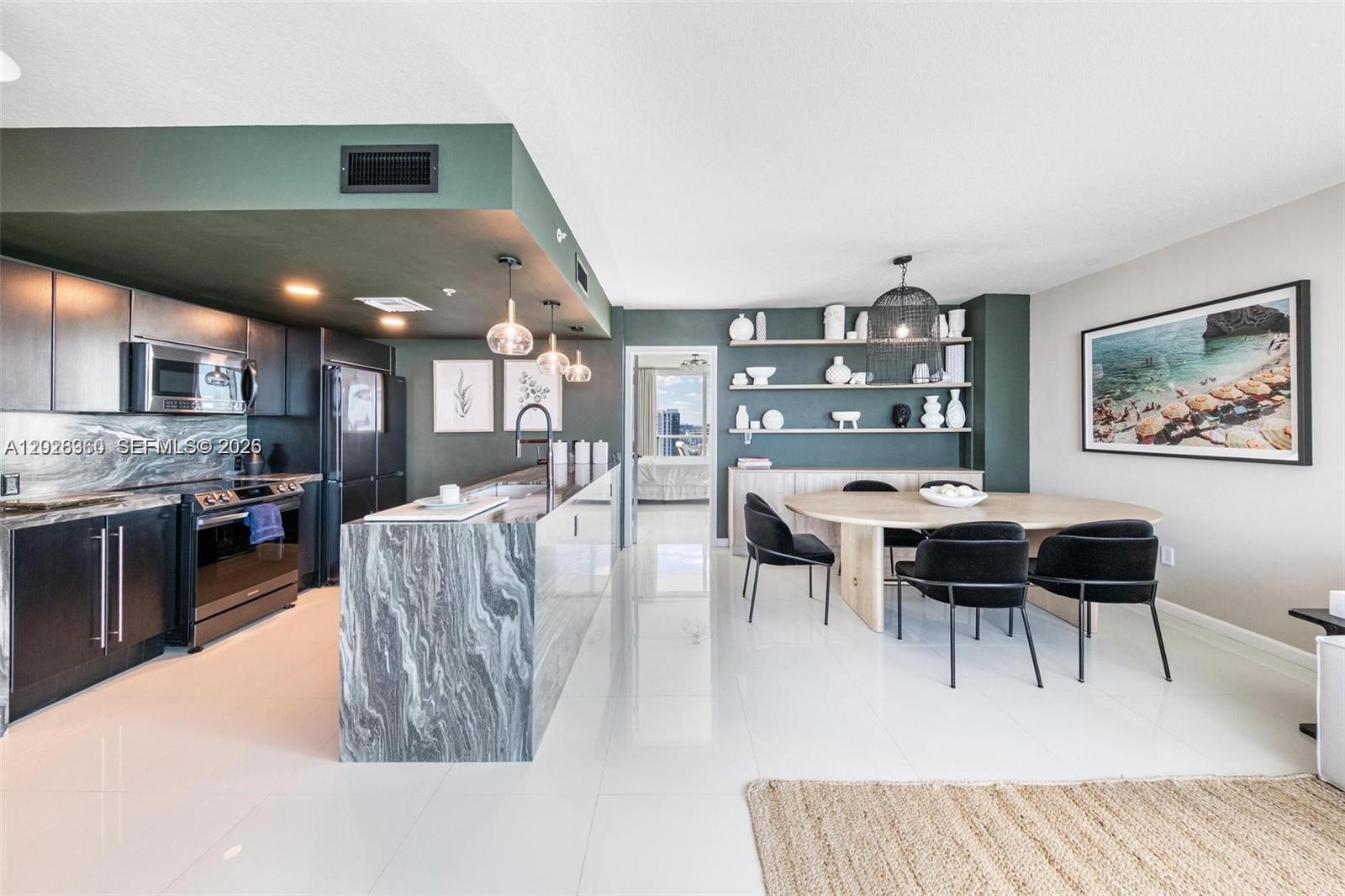 ONYX ON THE BAY CONDO - Residential Lease