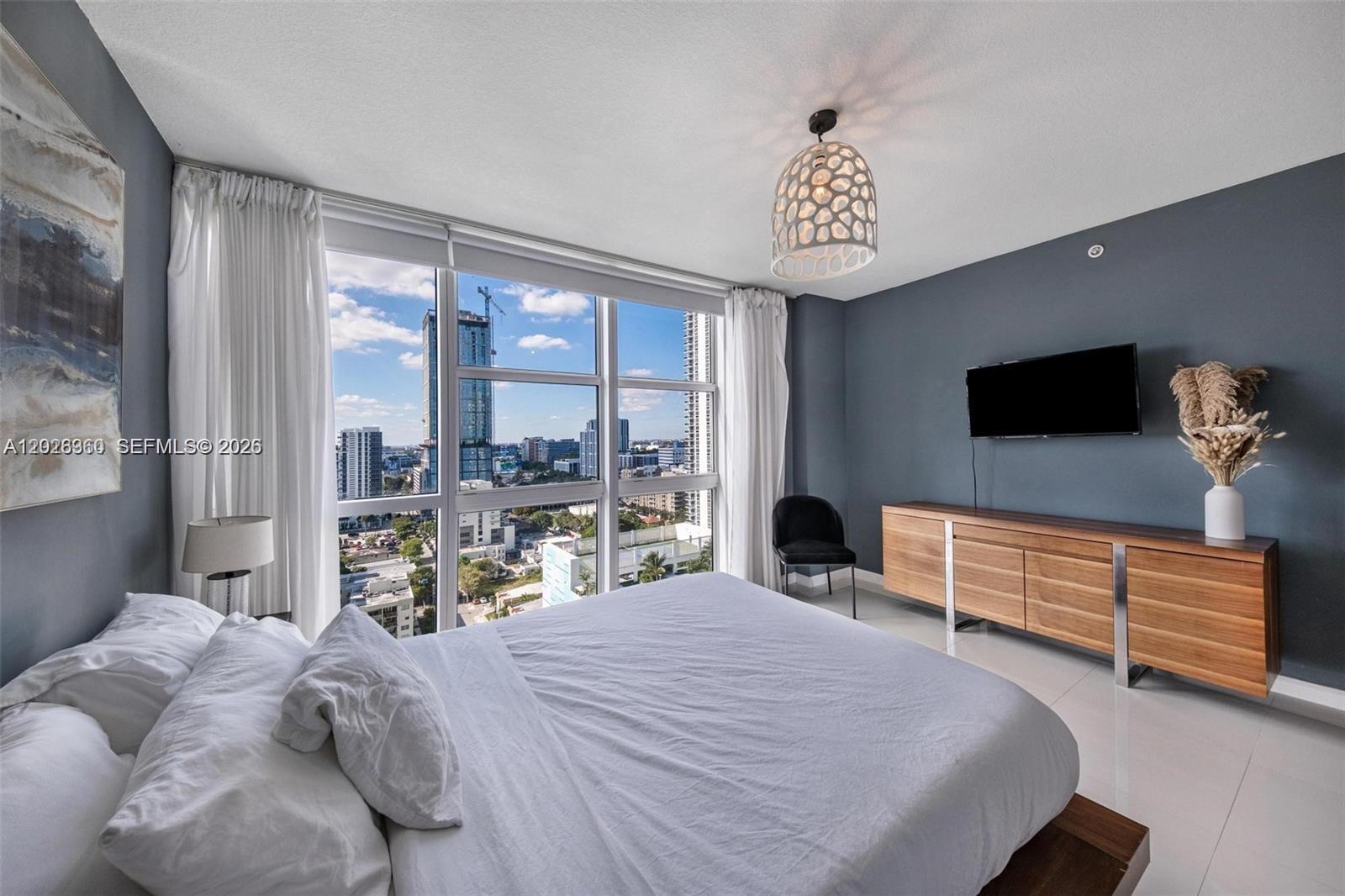 ONYX ON THE BAY CONDO - Residential Lease