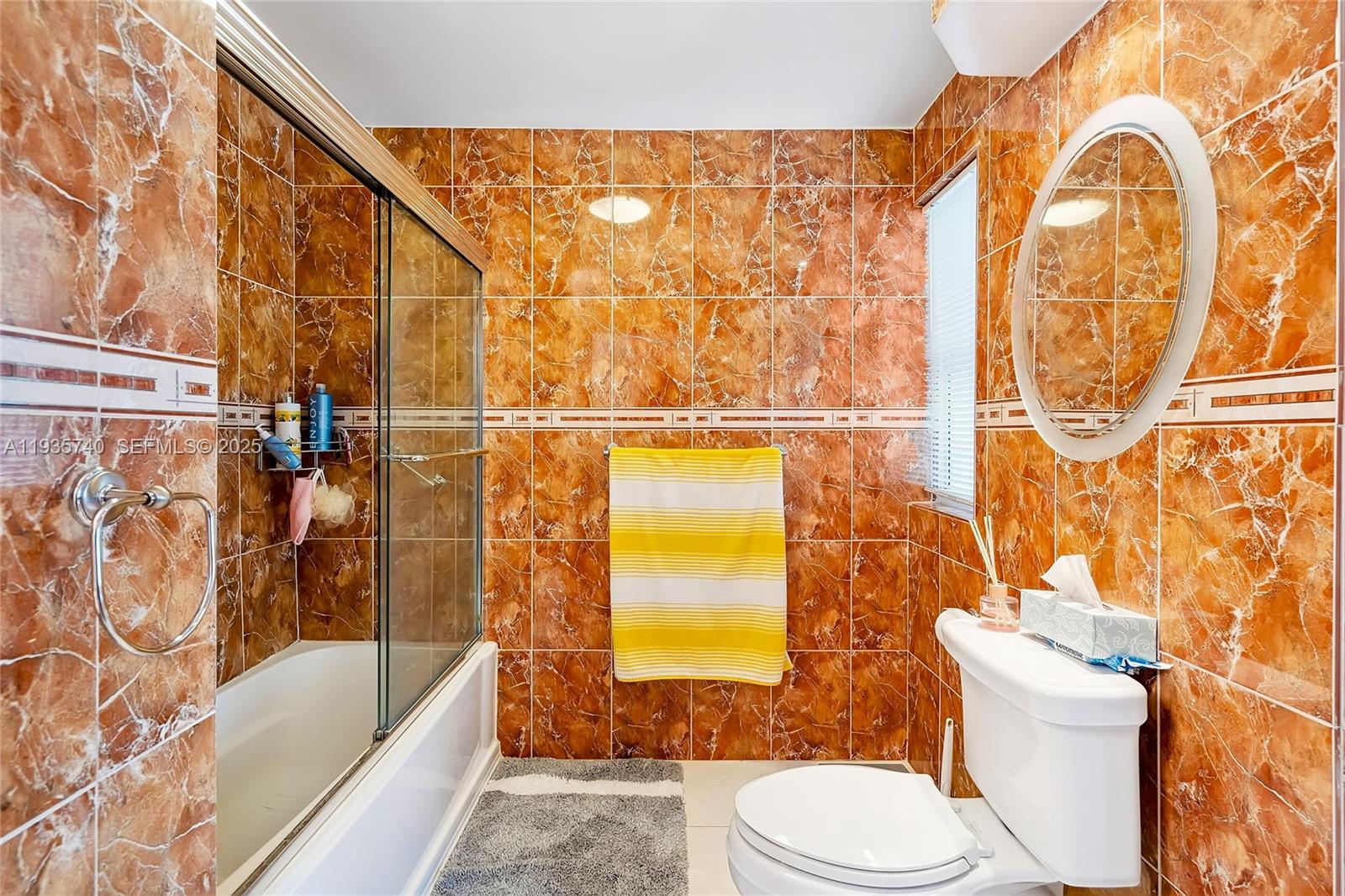 TRAFALGAR TOWERS CONDOMIN - Residential
