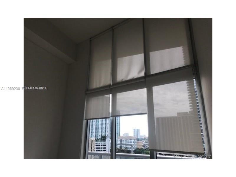 ICONBRICKELL CONDO NO 1 - Residential