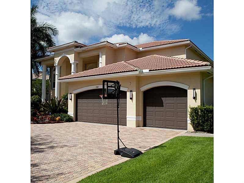 LONG LAKE RANCHES PLAT ON - Residential