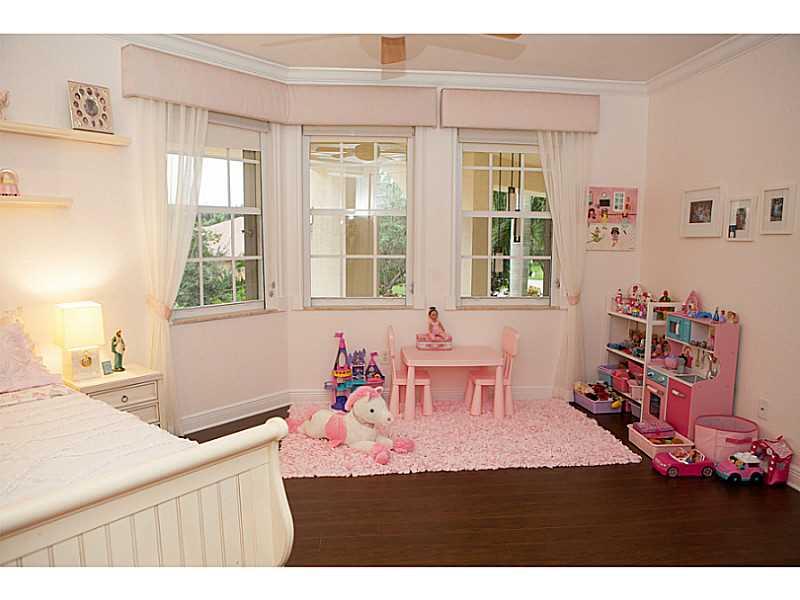 LONG LAKE RANCHES PLAT ON - Residential
