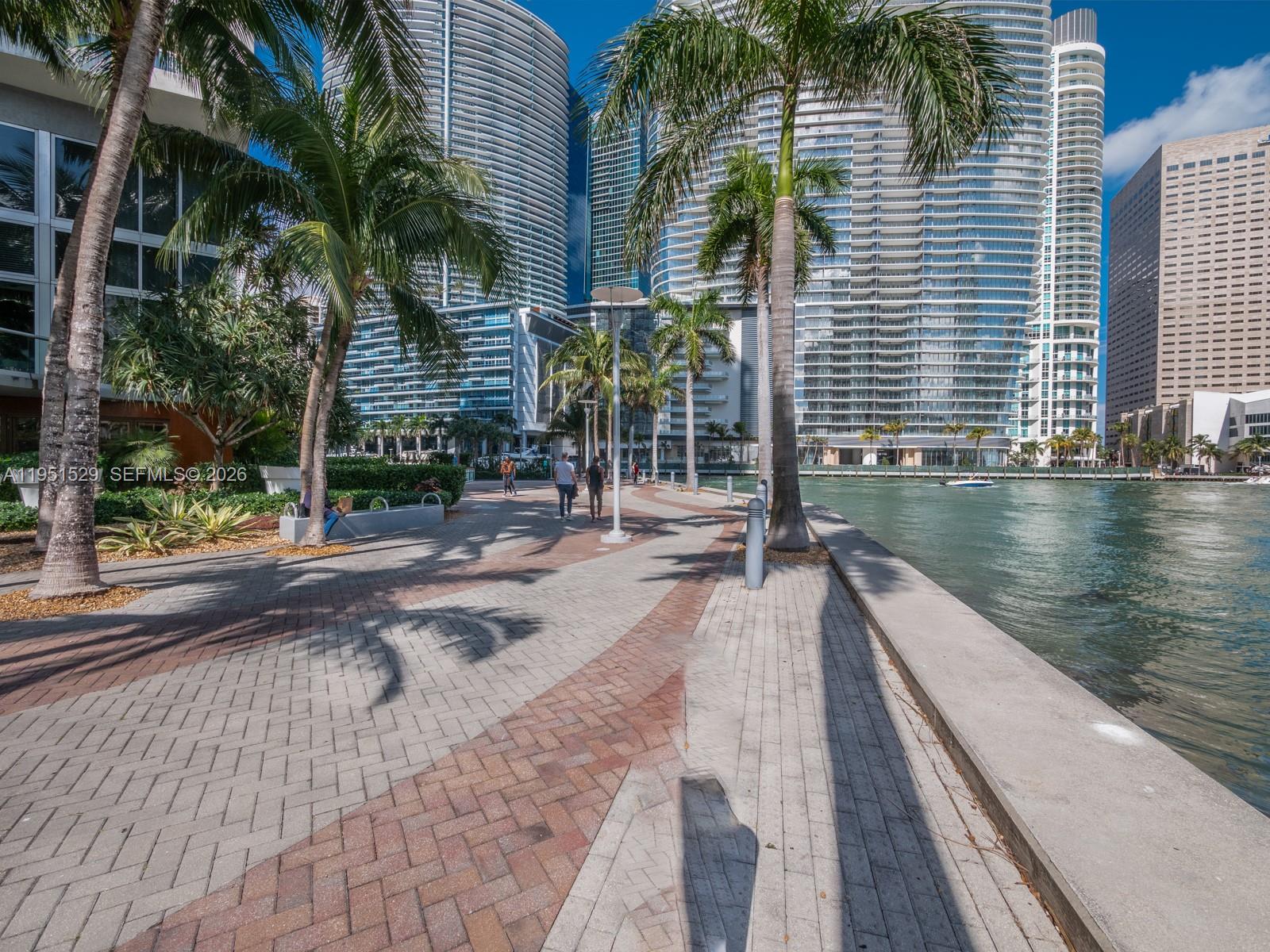 ICONBRICKELL CONDO NO 1 - Residential