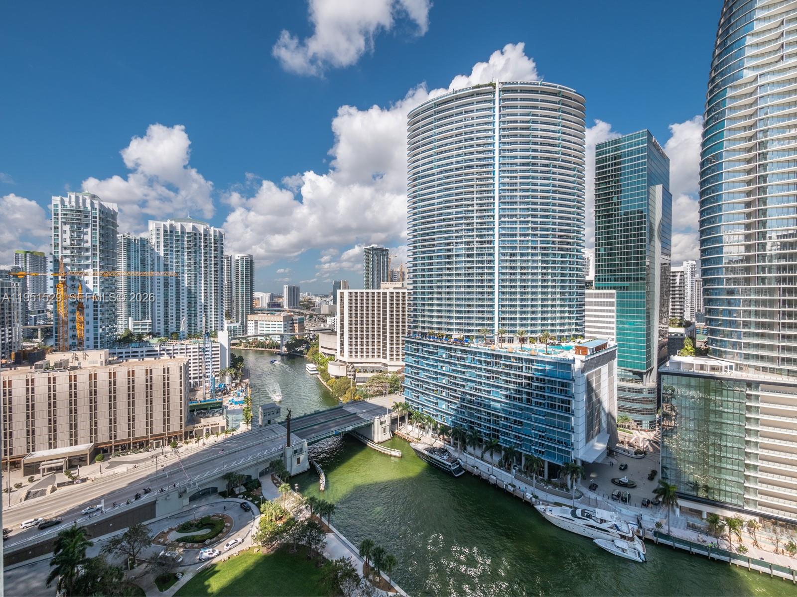 ICONBRICKELL CONDO NO 1 - Residential
