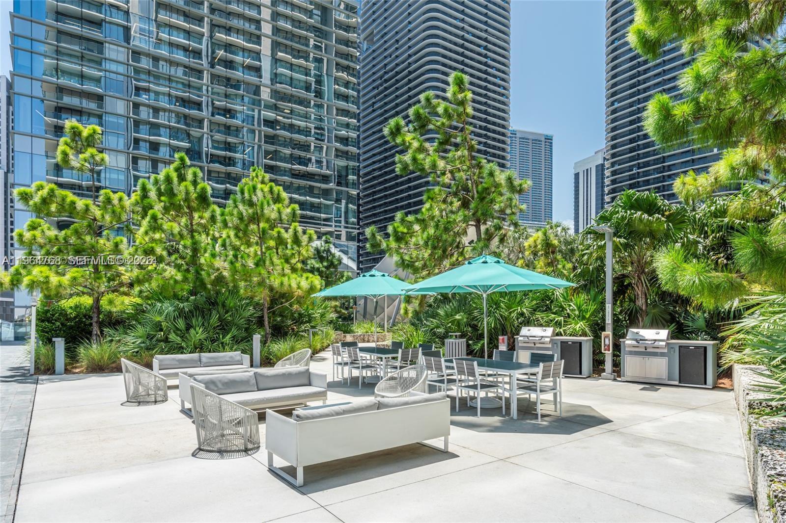 RISE CONDO - Residential