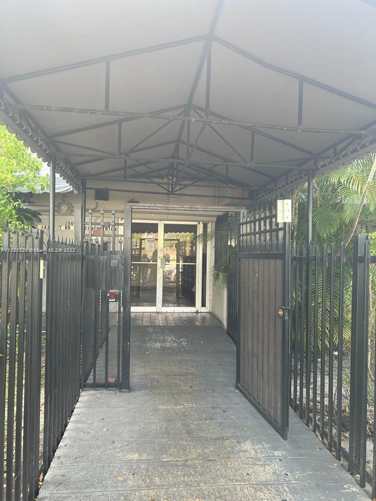 DIXIE TERRACE CONDO - Residential