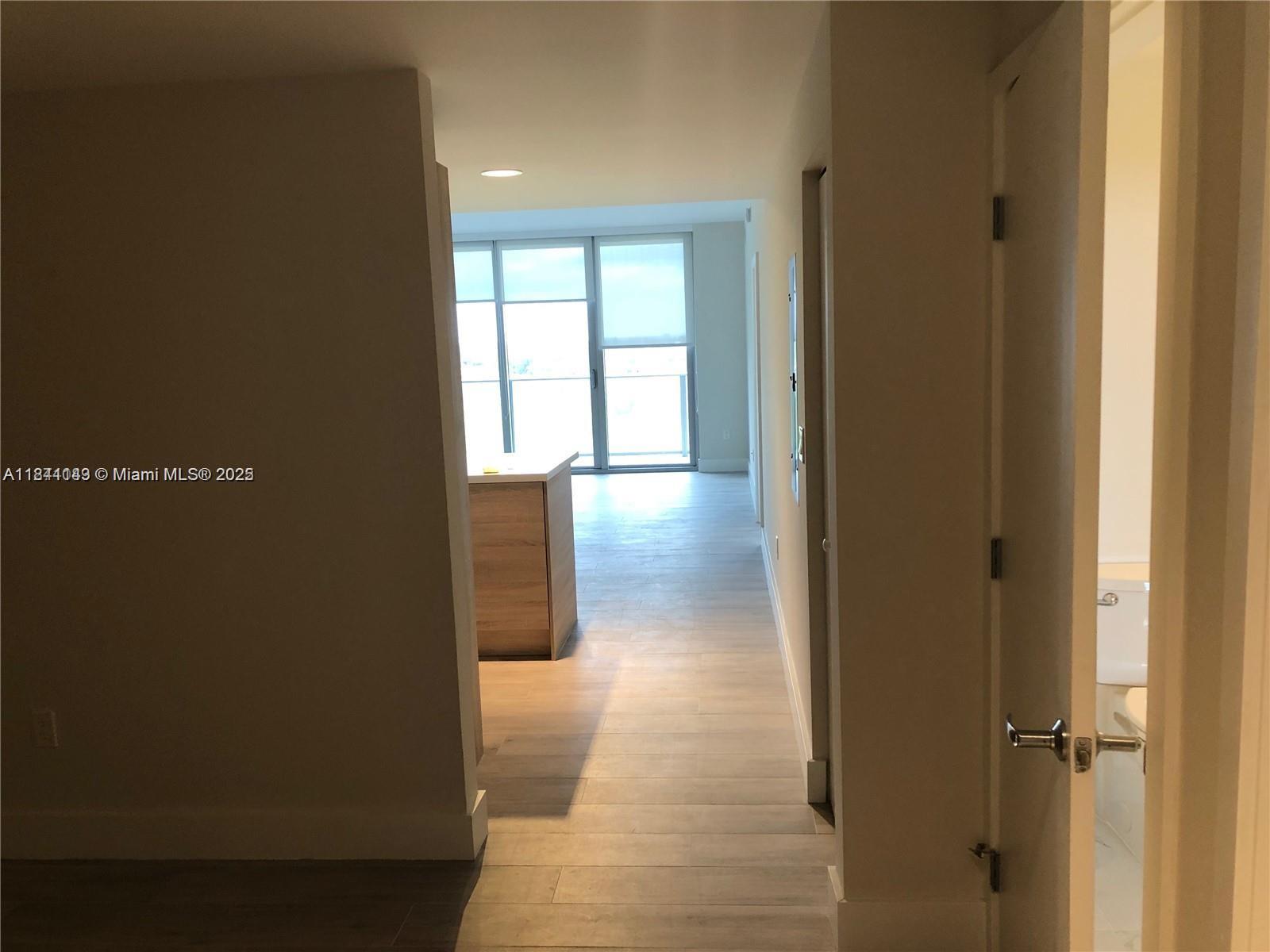 THE HARBOUR NORTH CONDO - Residential