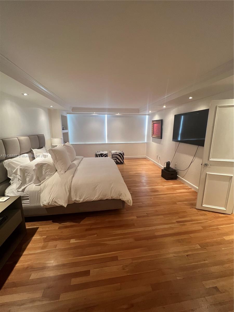 GROVE ISLE CONDO - Residential