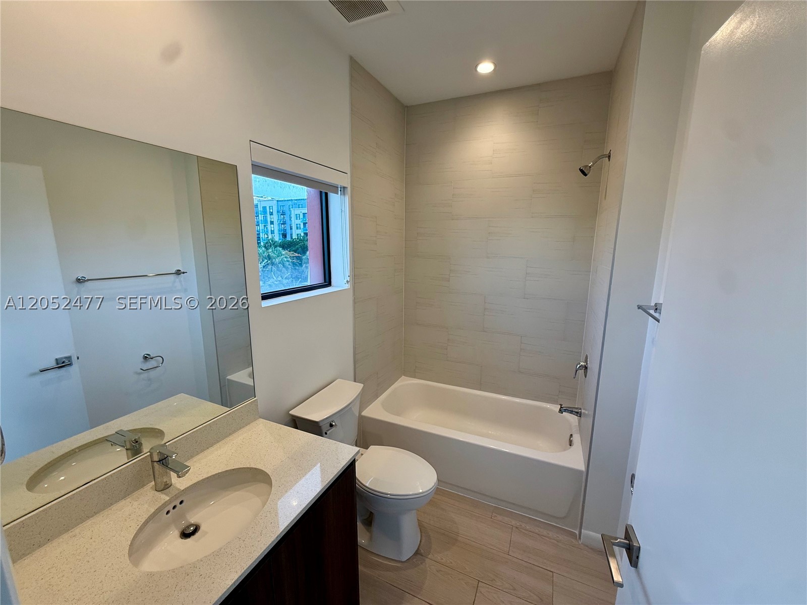 PROGRESSO - Residential Lease
